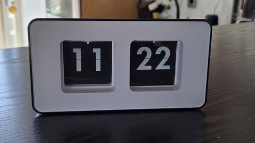 Retro klappzahlenuhr flip - /,